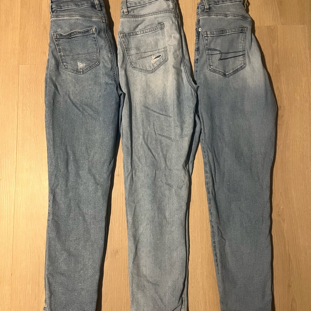 American Eagle Curvy Mom Jeans - size 0